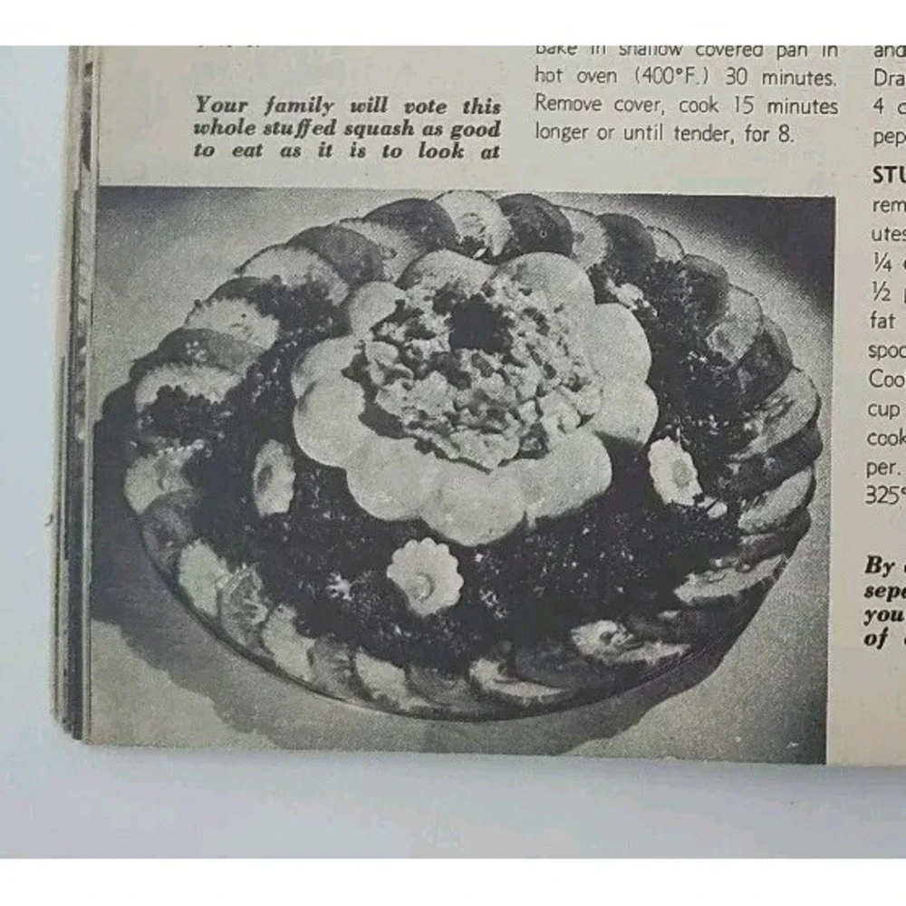 1953 RECIPES COOKBOOK Book 250 Ways to Serve Fresh Vegetables SEE B38.1GA000